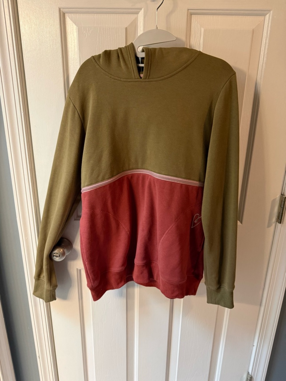 Latched Mama rust/ Olive Nursing Pullover Hoodie